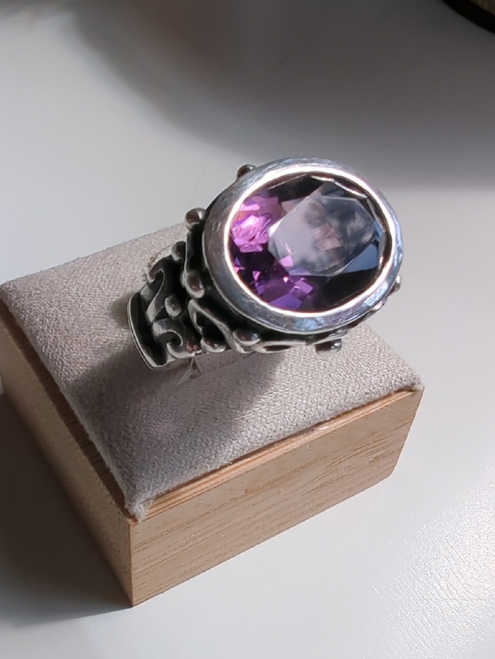 Faceted Purple Glass Heavy Solid 925 Sterling Silver Ring, Size 7